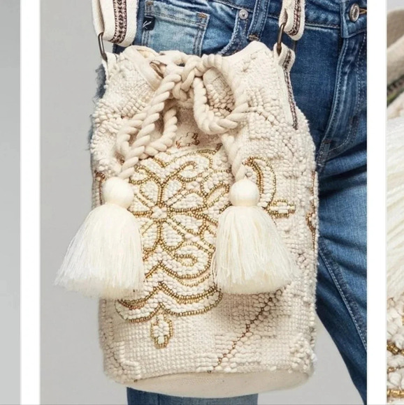 New! Boho Handwoven Bucket Shoulder Bag - Picture 2 of 11